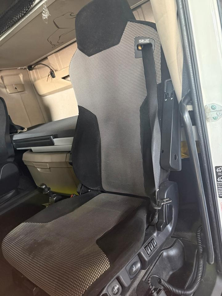 MAN TGX EU6 Fahrersitz - Сиденье для Грузовиков: фото 3 MAN TGX EU6 Fahrersitz - Сиденье для Грузовиков: фото 3