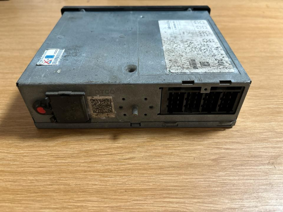 MAN Tachograph 81.27101-6561 - Тахограф для Грузовиков: фото 2 MAN Tachograph 81.27101-6561 - Тахограф для Грузовиков: фото 2