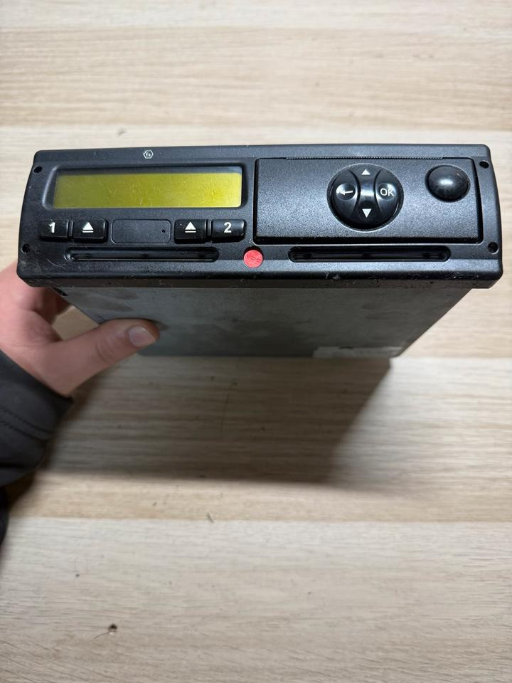 MAN Tachograph 81.27101-6570 - Тахограф: фото 2 MAN Tachograph 81.27101-6570 - Тахограф: фото 2