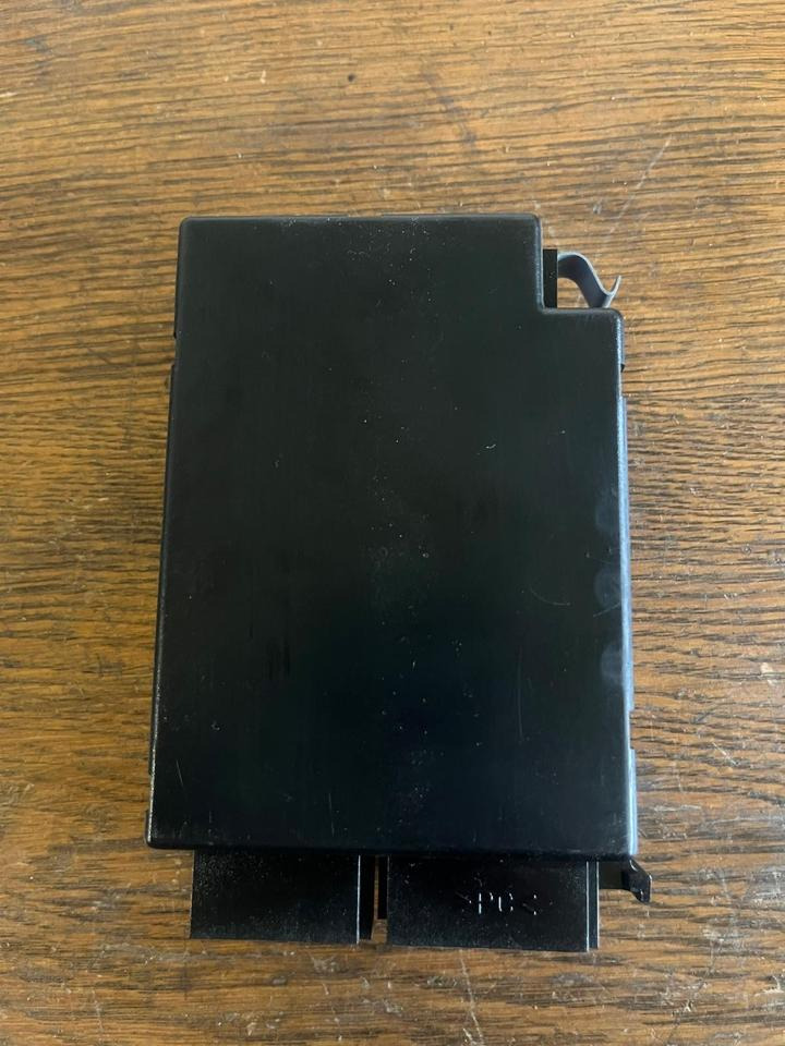 Mercedes Actros MP4 Video Radar Steuergerät A0004463551 - Блок управления для Грузовиков: фото 5 Mercedes Actros MP4 Video Radar Steuergerät A0004463551 - Блок управления для Грузовиков: фото 5