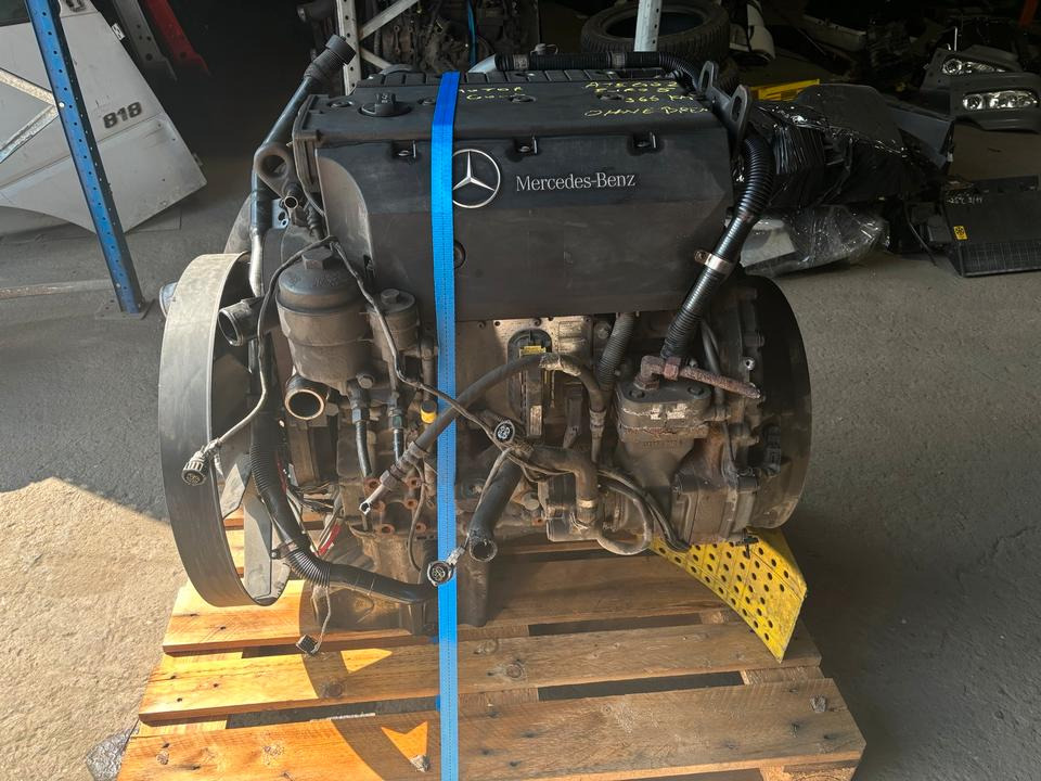 Mercedes Atego 2 Motor OM 904 LA V EU5 - Двигатель для Грузовиков: фото 2 Mercedes Atego 2 Motor OM 904 LA V EU5 - Двигатель для Грузовиков: фото 2