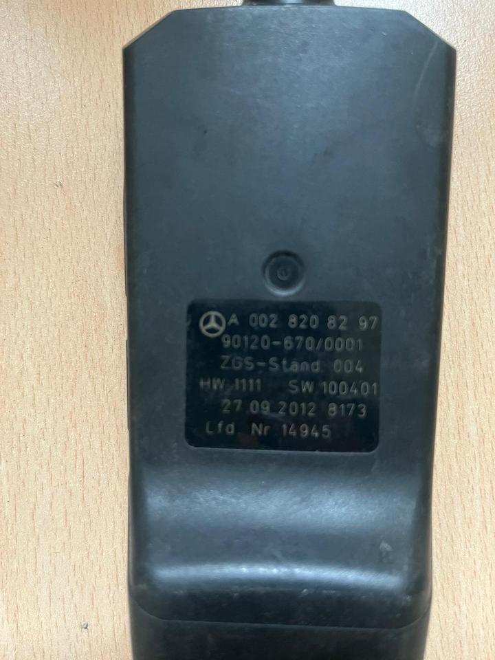 Mercedes MP4 Bediengerät Fernbedienung Luftfederung A0028208297 - Воздушная подвеска для Грузовиков: фото 2 Mercedes MP4 Bediengerät Fernbedienung Luftfederung A0028208297 - Воздушная подвеска для Грузовиков: фото 2