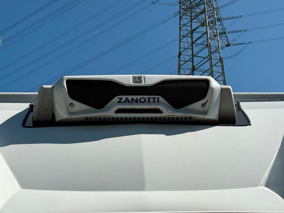 Mercedes Sprinter Kühlkoffer - Кузов-рефрижератор: фото 3 Mercedes Sprinter Kühlkoffer - Кузов-рефрижератор: фото 3