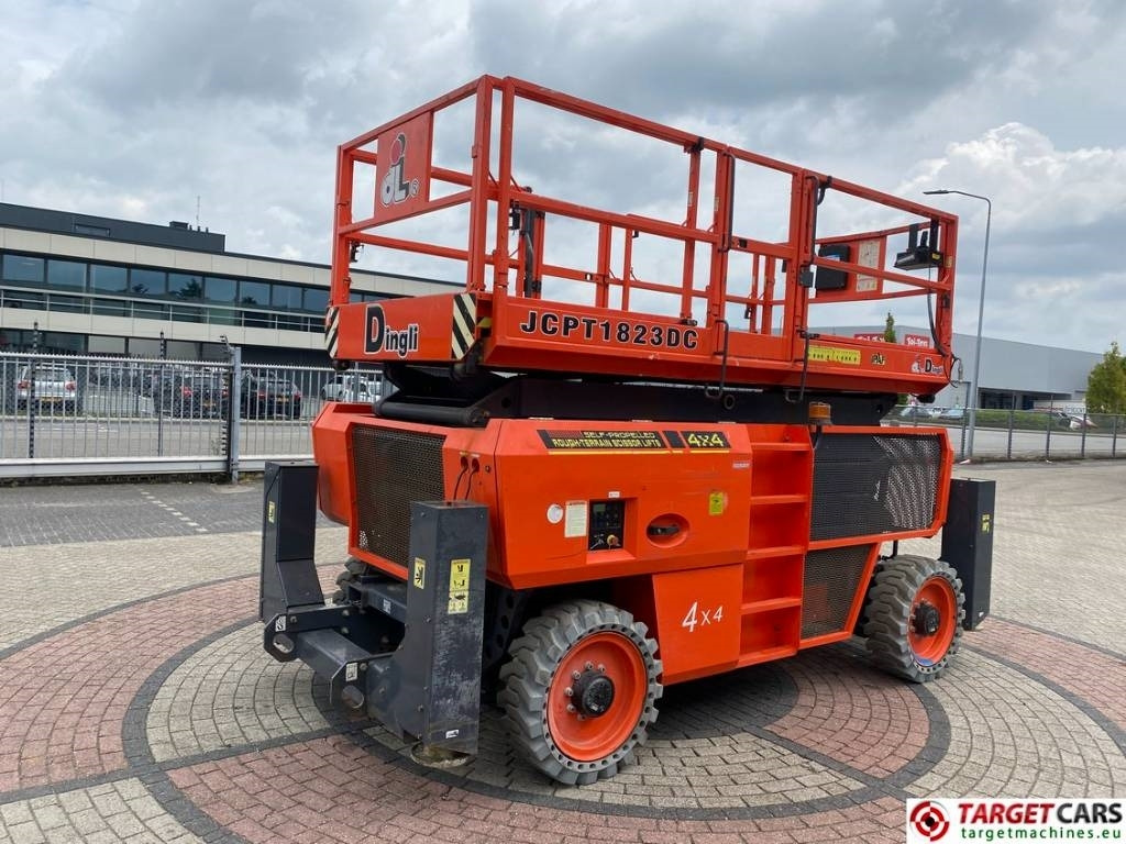 Dingli JCPT1823DC Electric 4x4 Scissor Work Lift 1800cm - Ножничный подъемник: фото 3 Dingli JCPT1823DC Electric 4x4 Scissor Work Lift 1800cm - Ножничный подъемник: фото 3