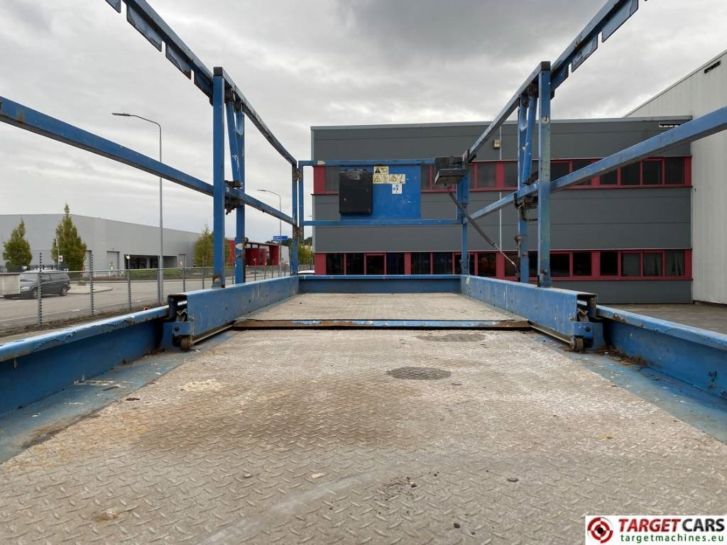 Ножничный подъемник Genie GS-4069RT Diesel 4x4 Scissor Work Lift 1412cm: фото 8 Ножничный подъемник Genie GS-4069RT Diesel 4x4 Scissor Work Lift 1412cm: фото 8