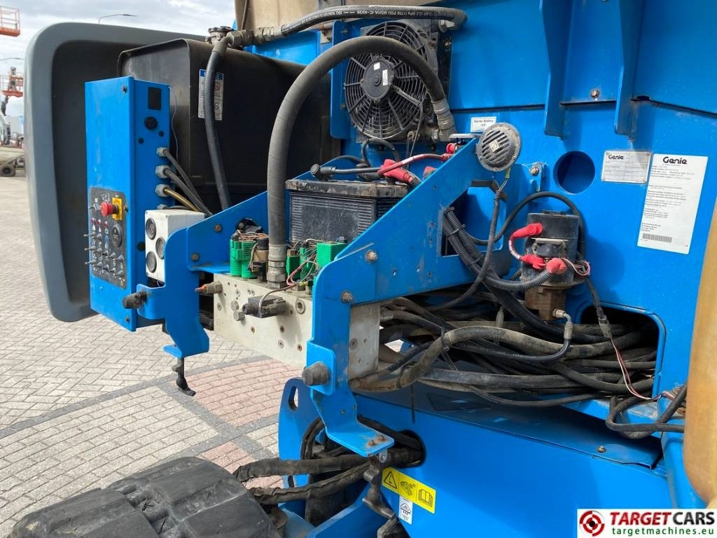 Телескопический подъемник Genie S-65 TRAX Telescopic Boom Work Lift 2180cm: фото 13