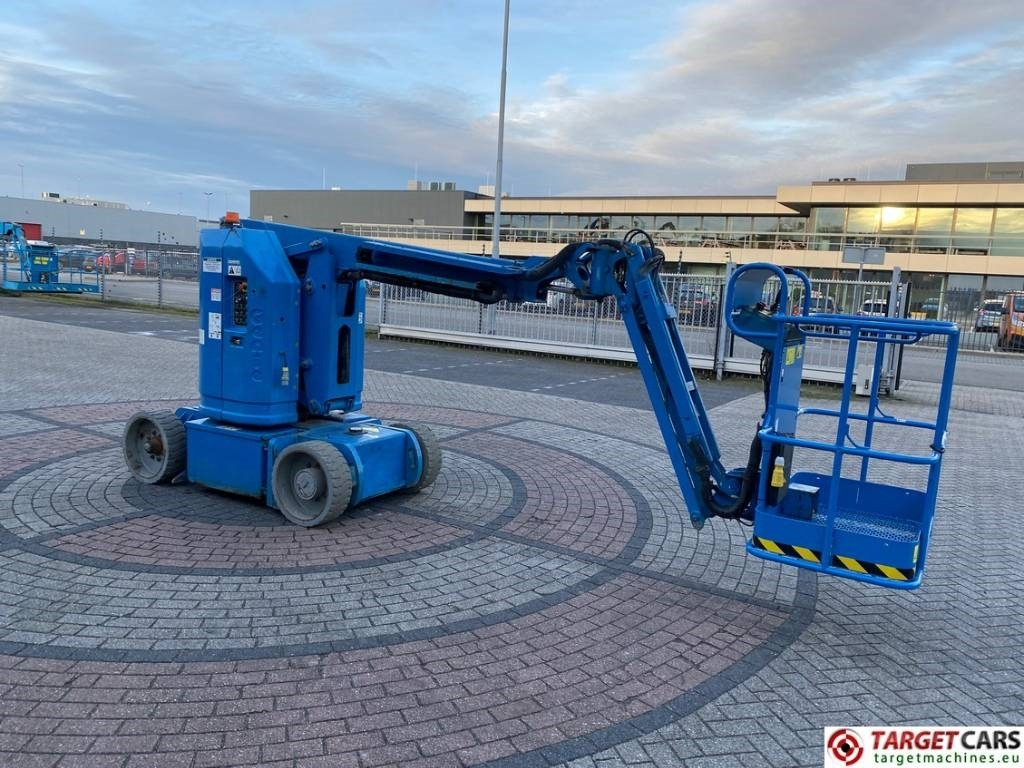 Genie Z-30/20N RJ Articulated Electric Boom Lift 1110cm - Коленчатый подъемник: фото 2 Genie Z-30/20N RJ Articulated Electric Boom Lift 1110cm - Коленчатый подъемник: фото 2