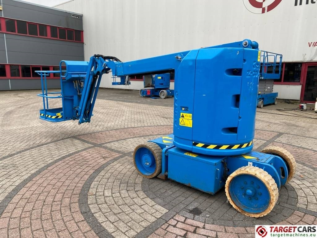 Genie Z-30/20N RJ Articulated Electric Boom Lift 1110cm - Коленчатый подъемник: фото 4 Genie Z-30/20N RJ Articulated Electric Boom Lift 1110cm - Коленчатый подъемник: фото 4