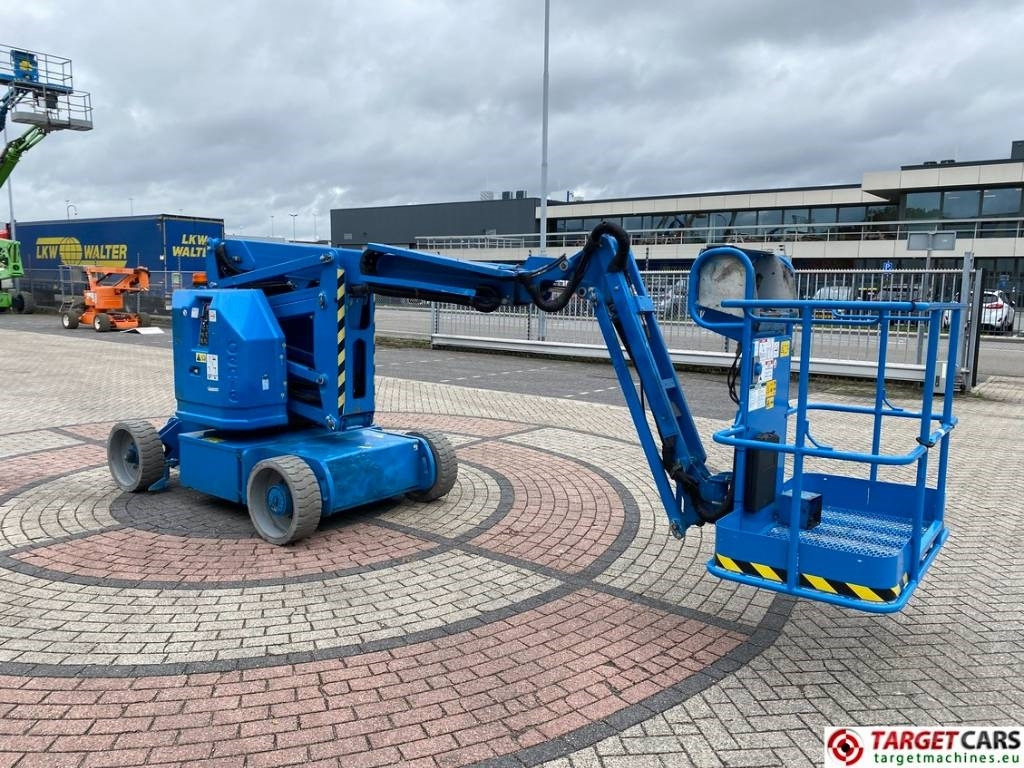 Genie Z-34/22N Electric Articulated Boom Work Lift 152cm - Коленчатый подъемник: фото 2 Genie Z-34/22N Electric Articulated Boom Work Lift 152cm - Коленчатый подъемник: фото 2