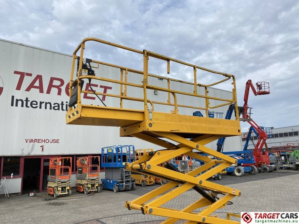 Ножничный подъемник Haulotte Compact 8 Electric Scissor Work Lift 818cm: фото 18