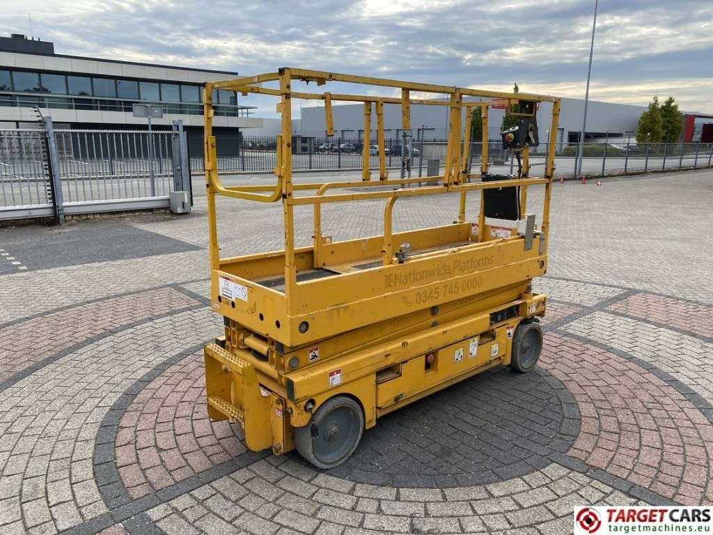 Haulotte Compact 8 Electric Scissor Work Lift 818cm - Ножничный подъемник: фото 3 Haulotte Compact 8 Electric Scissor Work Lift 818cm - Ножничный подъемник: фото 3