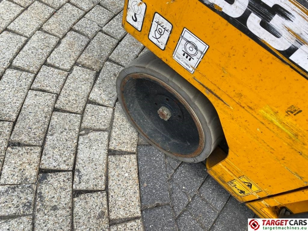 Ножничный подъемник JCB S3246E Electric Scissor Work Lift 1200cm: фото 23