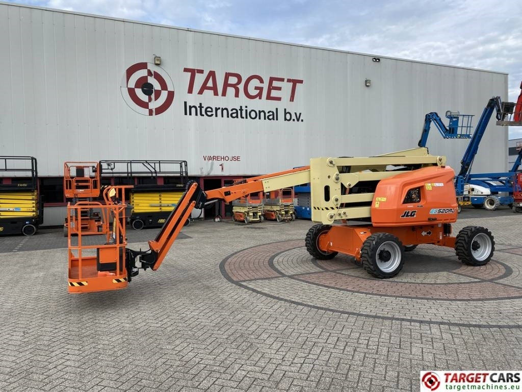 JLG EC520AJ Electric Articulated Boom Work Lift 1800cm - Коленчатый подъемник: фото 1 JLG EC520AJ Electric Articulated Boom Work Lift 1800cm - Коленчатый подъемник: фото 1