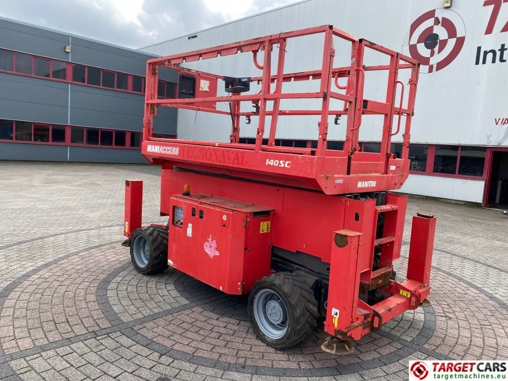 Manitou 140SC Diesel 4x4 Scissor Work Lift 1412cm - Ножничный подъемник: фото 4 Manitou 140SC Diesel 4x4 Scissor Work Lift 1412cm - Ножничный подъемник: фото 4