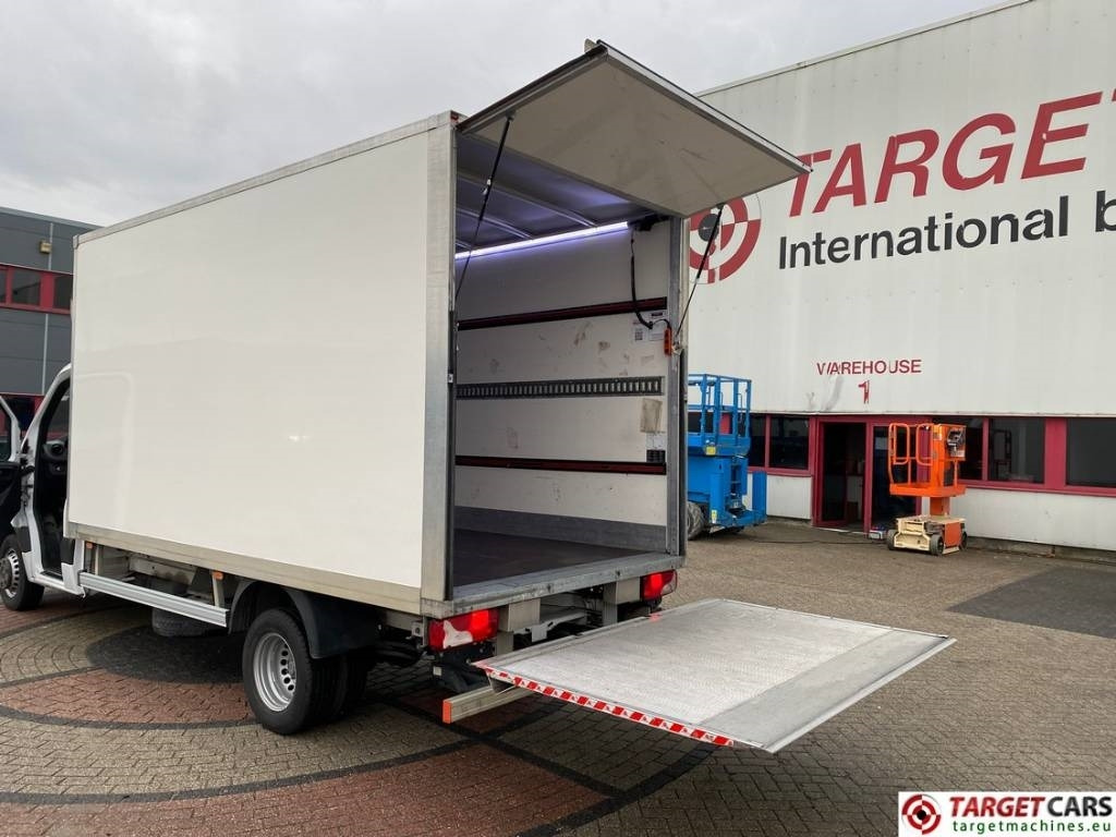 Грузовик с закрытым кузовом Mercedes-Benz Sprinter 515CDI Closed Box Van Taillift: фото 15 Грузовик с закрытым кузовом Mercedes-Benz Sprinter 515CDI Closed Box Van Taillift: фото 15