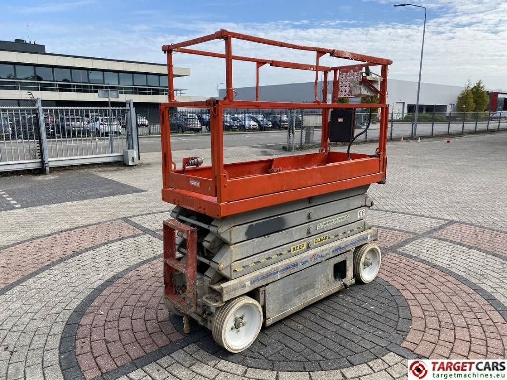 SkyJack SJIII-3226 Electric 3226 Scissor Work Lift 990cm - Ножничный подъемник: фото 3 SkyJack SJIII-3226 Electric 3226 Scissor Work Lift 990cm - Ножничный подъемник: фото 3