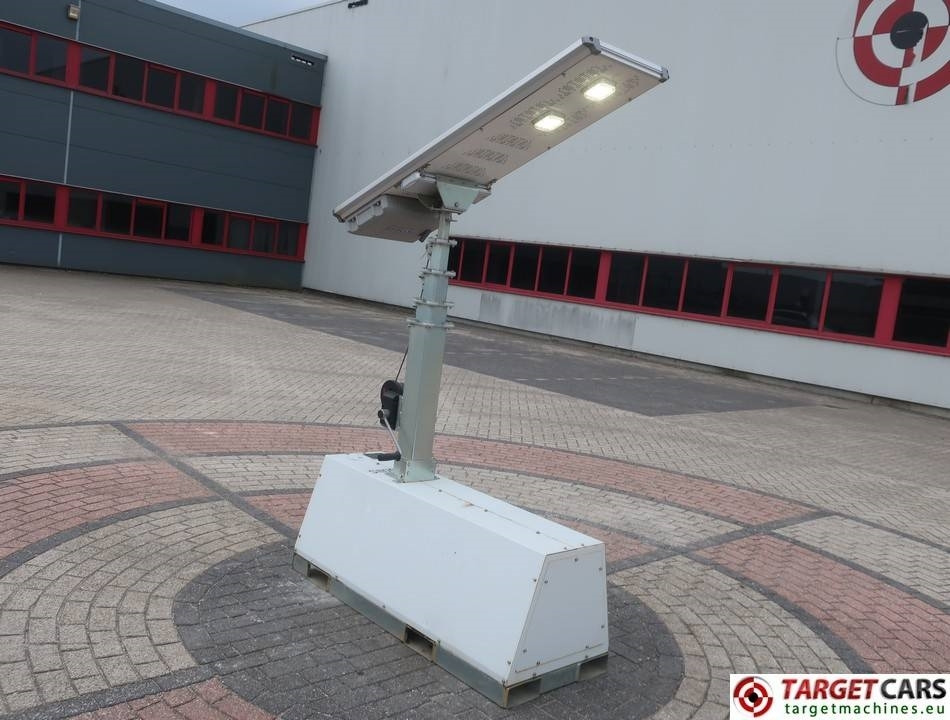 Trime X-Pole 2x25W Led Solar Tower Light - Осветительная мачта: фото 4 Trime X-Pole 2x25W Led Solar Tower Light - Осветительная мачта: фото 4