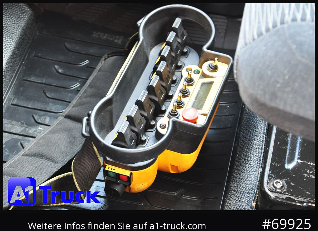 MERCEDES-BENZ Arocs 1840, Kipper + Kran,Funk Navi, KRAN faltbar - Автоманипулятор, Самосвал: фото 3 MERCEDES-BENZ Arocs 1840, Kipper + Kran,Funk Navi, KRAN faltbar - Автоманипулятор, Самосвал: фото 3