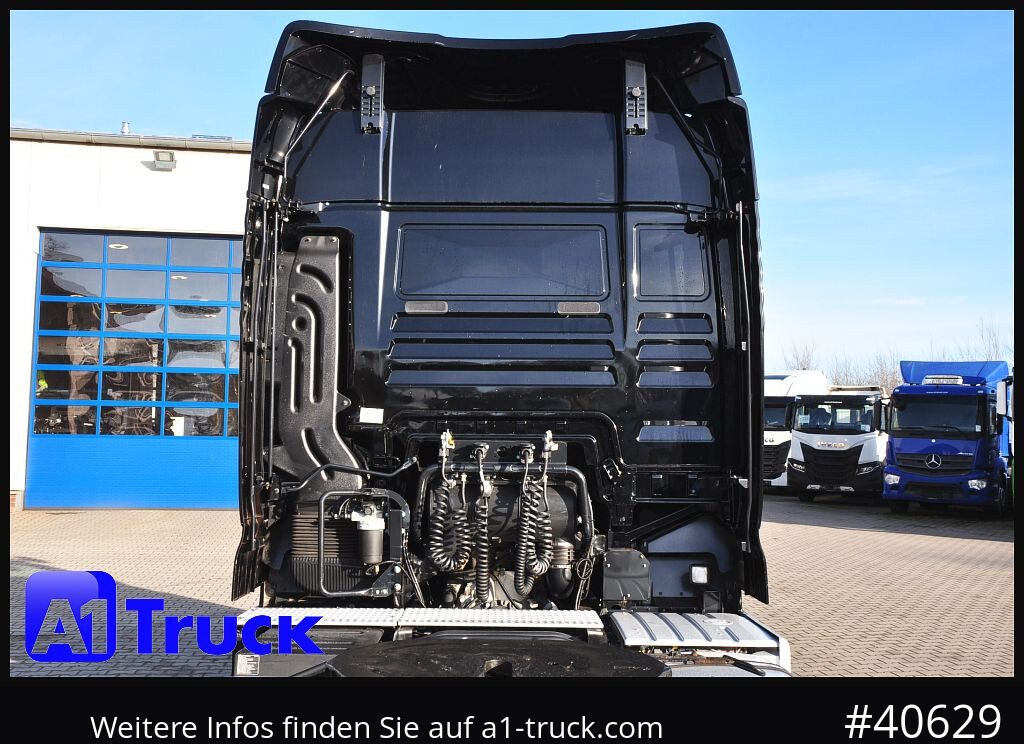 Тягач MAN TGX 18,470, BLS, Intarder, Retarder, 1 Vorbesitzer: фото 15 Тягач MAN TGX 18,470, BLS, Intarder, Retarder, 1 Vorbesitzer: фото 15