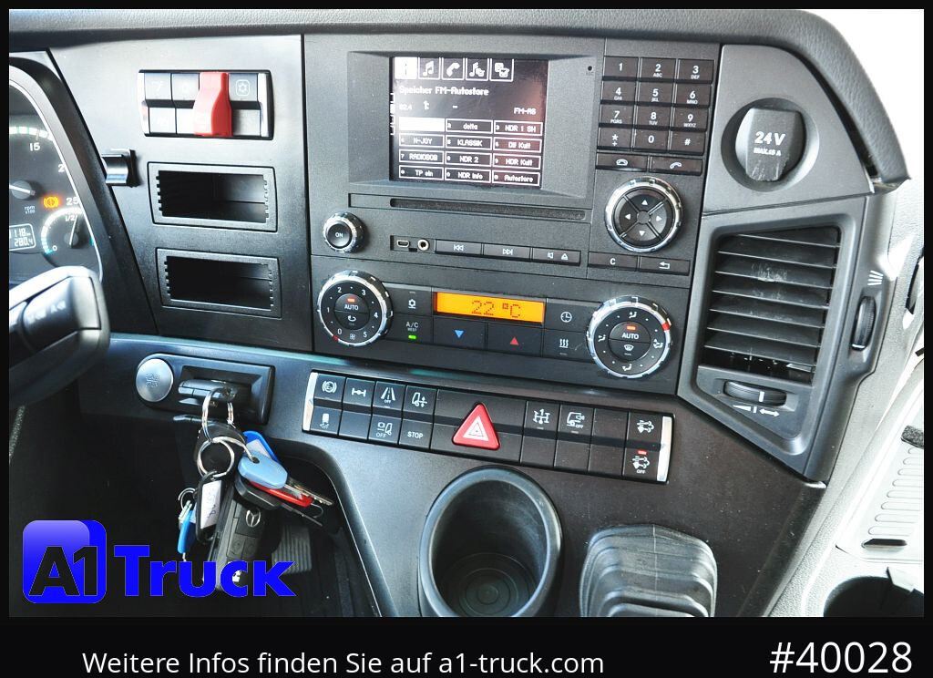 MERCEDES-BENZ 1843 StreamSpace GGVS ADR FL AT - Тягач: фото 3 MERCEDES-BENZ 1843 StreamSpace GGVS ADR FL AT - Тягач: фото 3