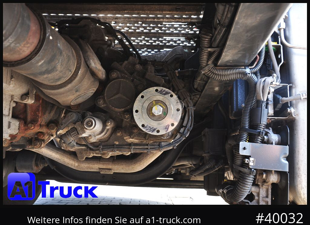 MERCEDES-BENZ Actros 1843, ADR, Standard SZM, Retarder, - Тягач: фото 3 MERCEDES-BENZ Actros 1843, ADR, Standard SZM, Retarder, - Тягач: фото 3