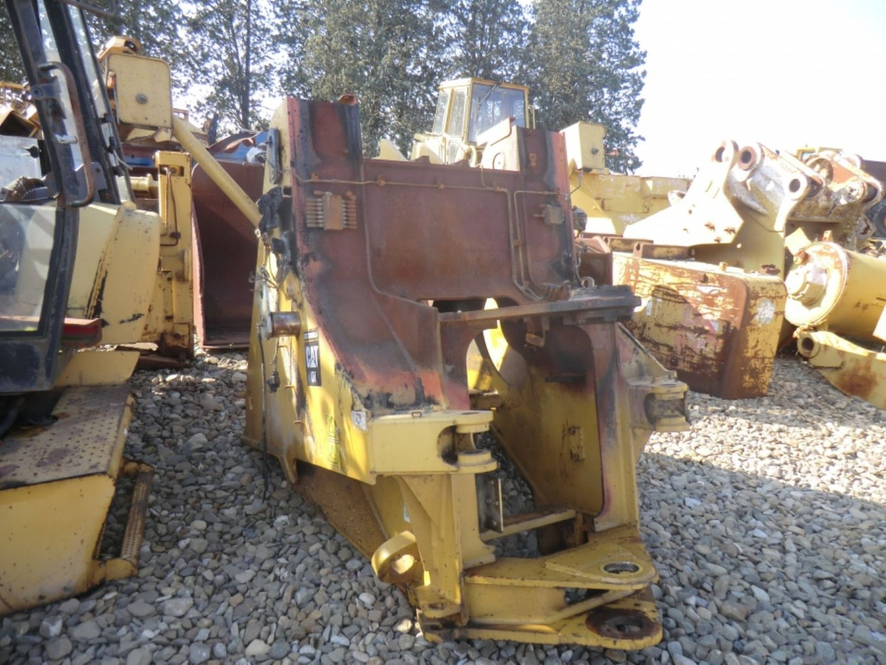 Caterpillar 962H TELAIO ANTERIORE - Рама/ Шасси для Строительной техники: фото 3 Caterpillar 962H TELAIO ANTERIORE - Рама/ Шасси для Строительной техники: фото 3