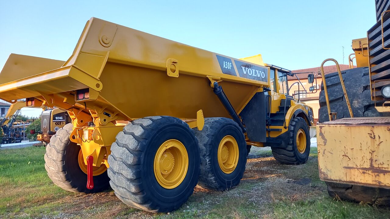 VOLVO A30F - Сочленённый самосвал: фото 5 VOLVO A30F - Сочленённый самосвал: фото 5