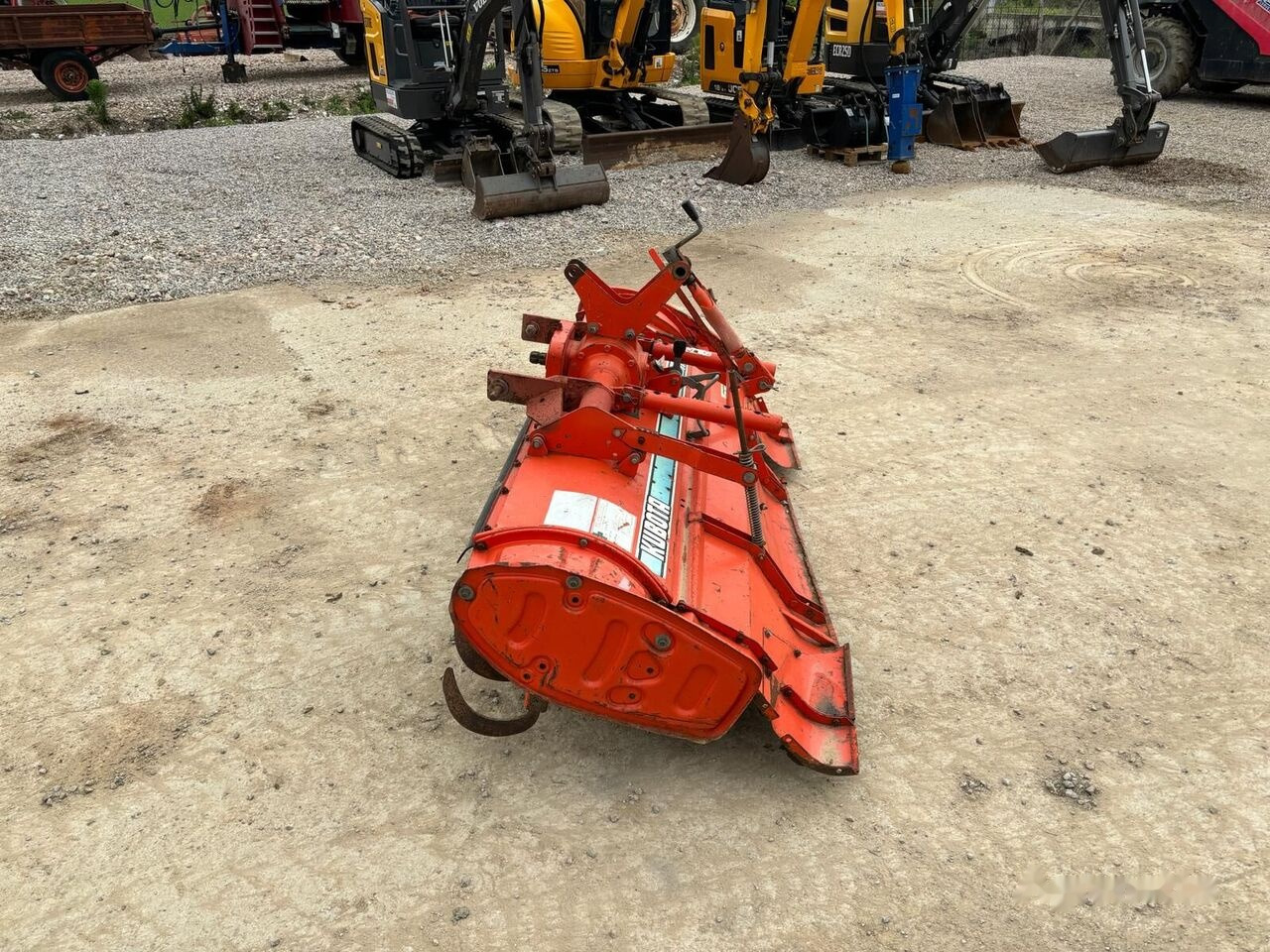 Kubota R 15 N - Почвофреза: фото 3 Kubota R 15 N - Почвофреза: фото 3