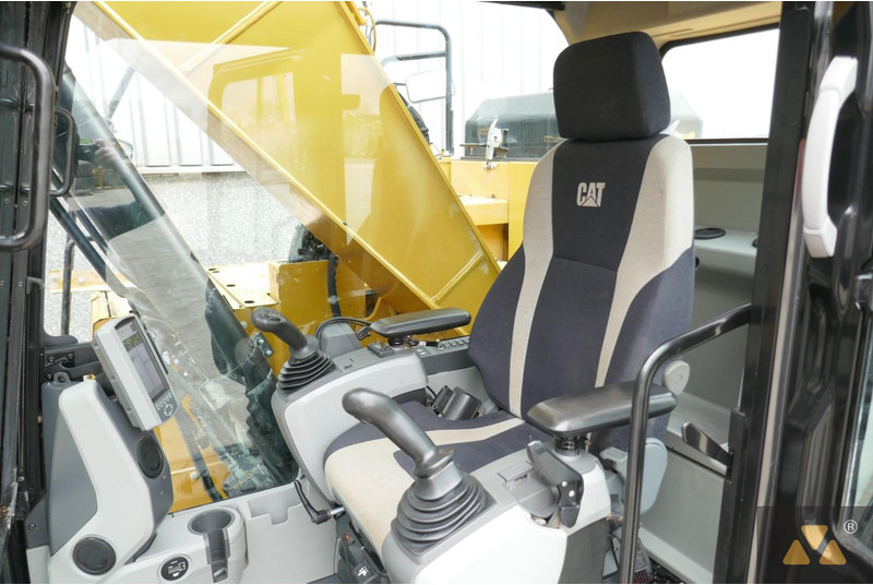 Гусеничный экскаватор Caterpillar 325F LCR: фото 7 Гусеничный экскаватор Caterpillar 325F LCR: фото 7