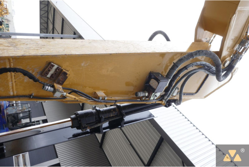 Гусеничный экскаватор Caterpillar 325F LCR: фото 12 Гусеничный экскаватор Caterpillar 325F LCR: фото 12