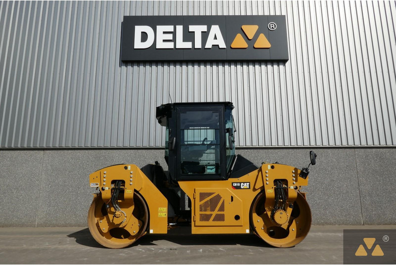 Caterpillar CB10 - Каток: фото 2 Caterpillar CB10 - Каток: фото 2