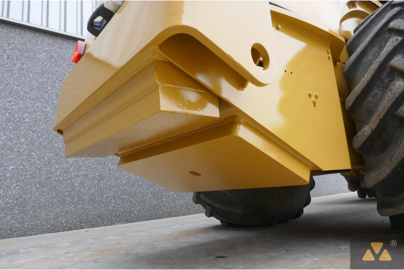 Каток Caterpillar CP76: фото 19 Каток Caterpillar CP76: фото 19