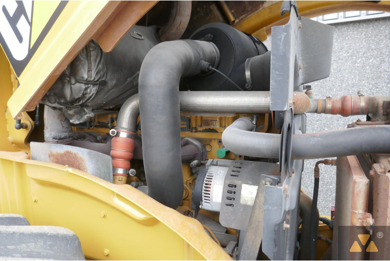 Каток Caterpillar CP76: фото 20 Каток Caterpillar CP76: фото 20