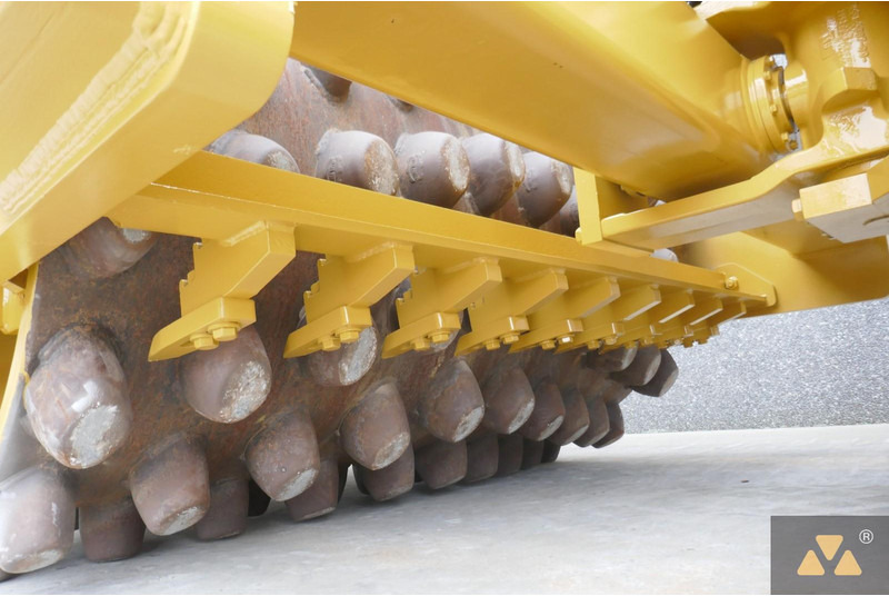 Каток Caterpillar CP76: фото 11 Каток Caterpillar CP76: фото 11