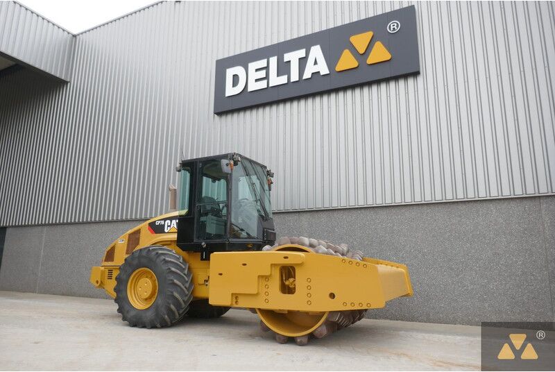 Caterpillar CP76 - Каток: фото 3 Caterpillar CP76 - Каток: фото 3