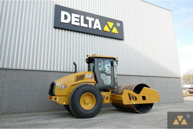 Caterpillar CS10GC - Каток: фото 5 Caterpillar CS10GC - Каток: фото 5