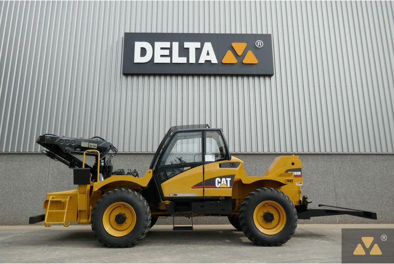 Caterpillar TH360B Welding Tractor - Строительная техника: фото 1 Caterpillar TH360B Welding Tractor - Строительная техника: фото 1