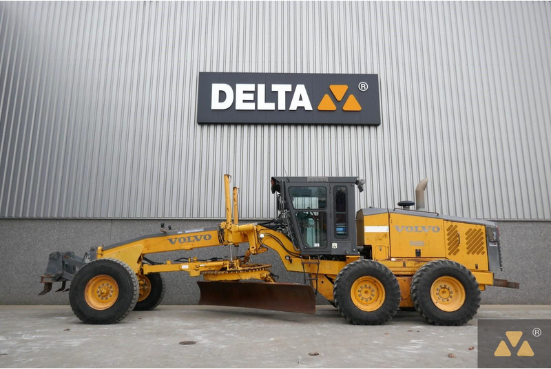 Грейдер Volvo G720B: фото 1