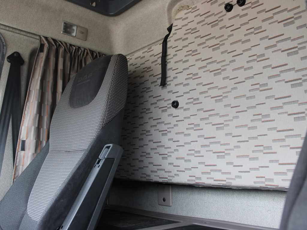Тентованный грузовик DAF LF 250 FA, HYDRAULIC FRONT, EURO 6: фото 17
