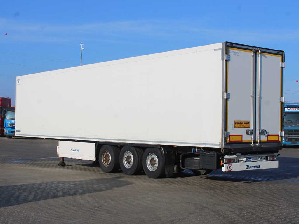 Krone SD, LIFT AXLE, 2x EVAPORATOR, CARRIER VECTOR 1950MT - Тентованный полуприцеп: фото 5 Krone SD, LIFT AXLE, 2x EVAPORATOR, CARRIER VECTOR 1950MT - Тентованный полуприцеп: фото 5