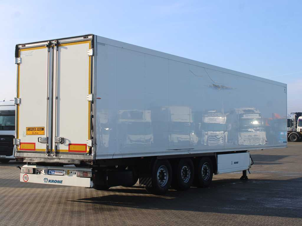Krone SD, LIFT AXLE, 2x EVAPORATOR, CARRIER VECTOR 1950MT - Тентованный полуприцеп: фото 4 Krone SD, LIFT AXLE, 2x EVAPORATOR, CARRIER VECTOR 1950MT - Тентованный полуприцеп: фото 4