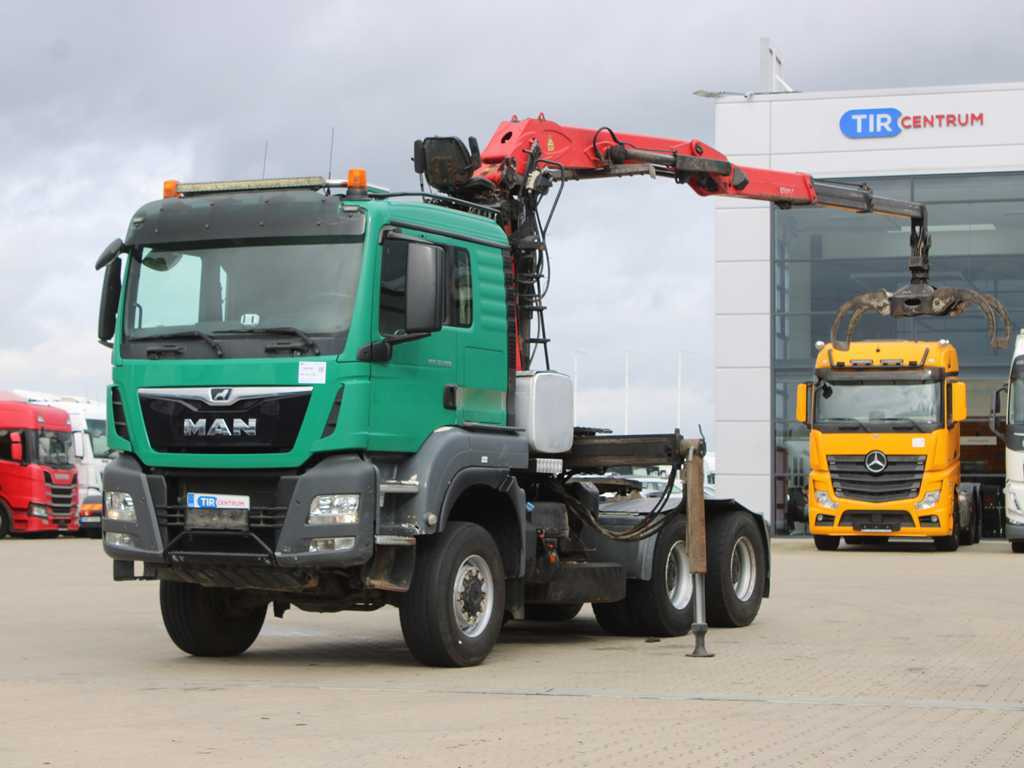 MAN TGS 33.500, 6X6, EURO 6, RETARDER, PALFINGER HYDRAULIC ARM Q170Z96 - Тягач: фото 1 MAN TGS 33.500, 6X6, EURO 6, RETARDER, PALFINGER HYDRAULIC ARM Q170Z96 - Тягач: фото 1