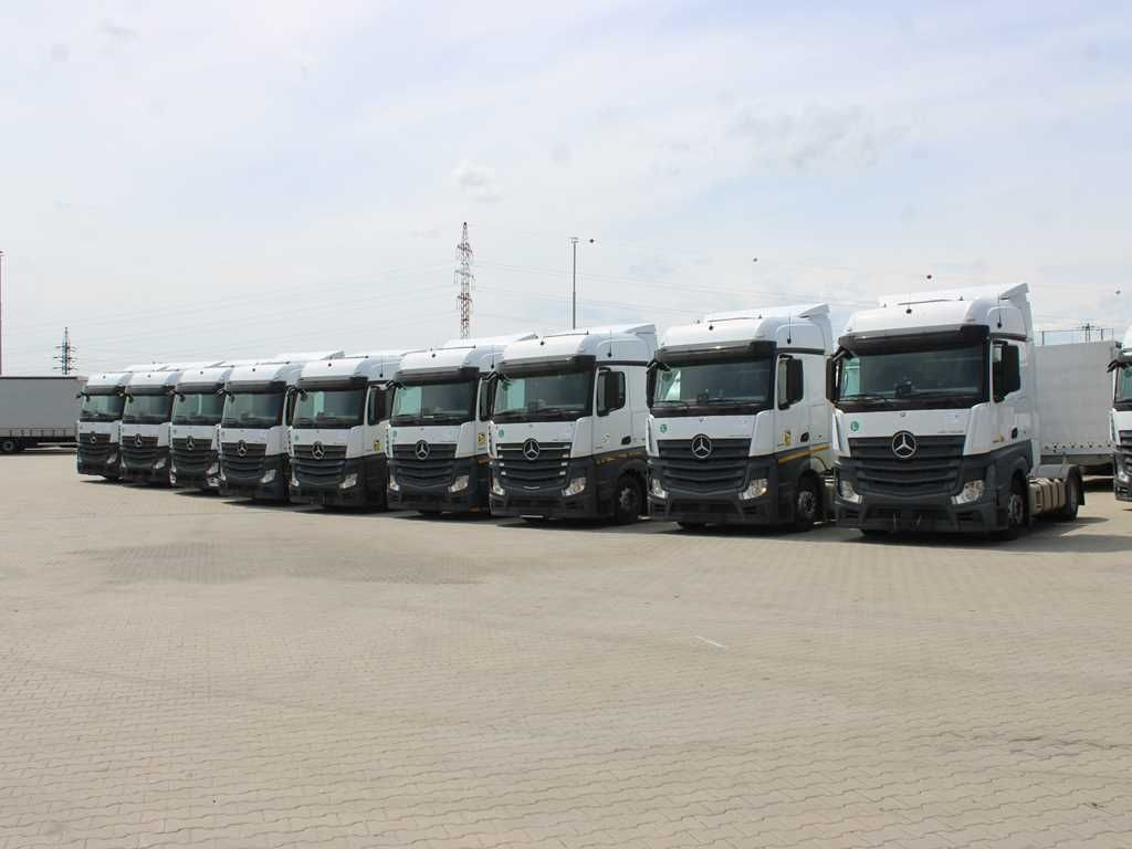 Mercedes-Benz 9 PCS MB ACTROS 1845, LSNRL, "TENDER" - Тягач: фото 1 Mercedes-Benz 9 PCS MB ACTROS 1845, LSNRL, "TENDER" - Тягач: фото 1
