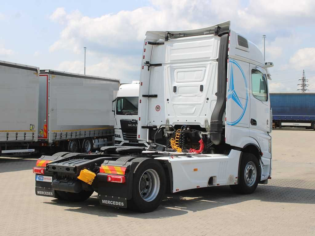 Mercedes-Benz Actros 1851, SECONDARY AIR CONDITIONING,RETARDER - Тягач: фото 3 Mercedes-Benz Actros 1851, SECONDARY AIR CONDITIONING,RETARDER - Тягач: фото 3