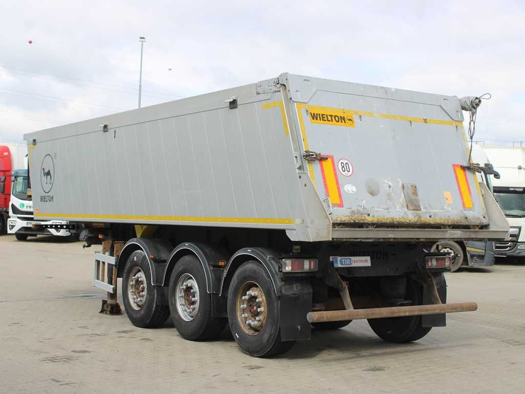 Wielton NW-3, SAF, FOLDING ROOF, LIFTING AXLE, 30m³ - Самосвальный полуприцеп: фото 4 Wielton NW-3, SAF, FOLDING ROOF, LIFTING AXLE, 30m³ - Самосвальный полуприцеп: фото 4