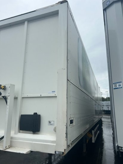 Ackermann PS-F 24/13, Getränkeauflieger - Для перевозки напитков: фото 3 Ackermann PS-F 24/13, Getränkeauflieger - Для перевозки напитков: фото 3