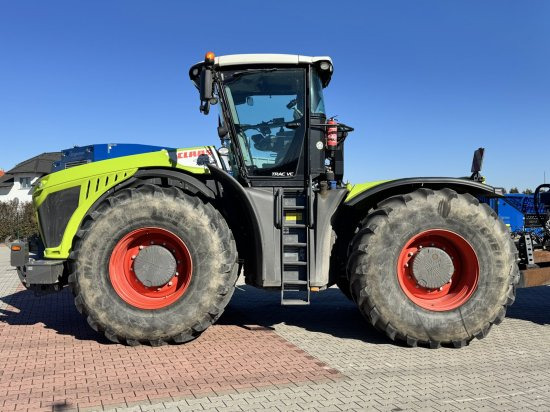 CLAAS 783 SSF 40 XERION Ohne Hacker - Трактор: фото 1 CLAAS 783 SSF 40 XERION Ohne Hacker - Трактор: фото 1