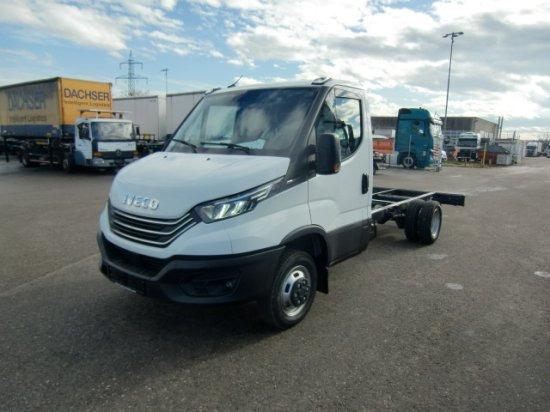 Iveco Daily 40 - 180 Fahrgestell, E6 Automatik - Грузовик-шасси: фото 1 Iveco Daily 40 - 180 Fahrgestell, E6 Automatik - Грузовик-шасси: фото 1