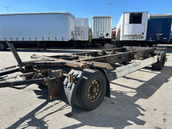 Krone AZW, Maxi BDF-Lafette, BPW-Achsen - Прицеп-контейнеровоз/ Сменный кузов: фото 2 Krone AZW, Maxi BDF-Lafette, BPW-Achsen - Прицеп-контейнеровоз/ Сменный кузов: фото 2