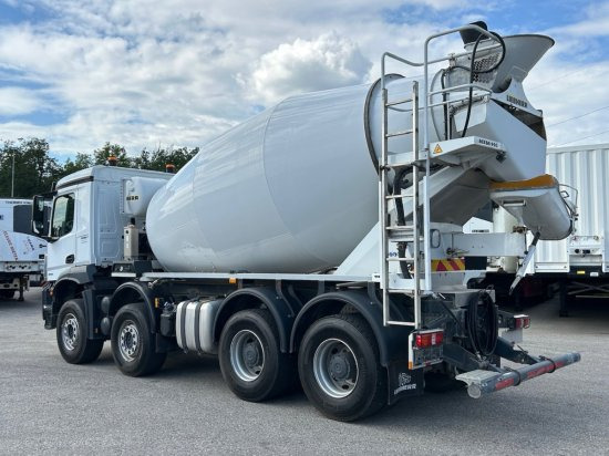 Mercedes-Benz Arocs 3743, 8x4 Betonmischer, Euro 6, 9m³ Liebherr Mischer - Автобетоносмеситель: фото 4 Mercedes-Benz Arocs 3743, 8x4 Betonmischer, Euro 6, 9m³ Liebherr Mischer - Автобетоносмеситель: фото 4
